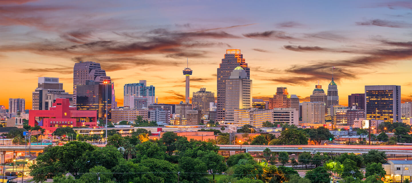 San Antonio, Texas skyline at dusk