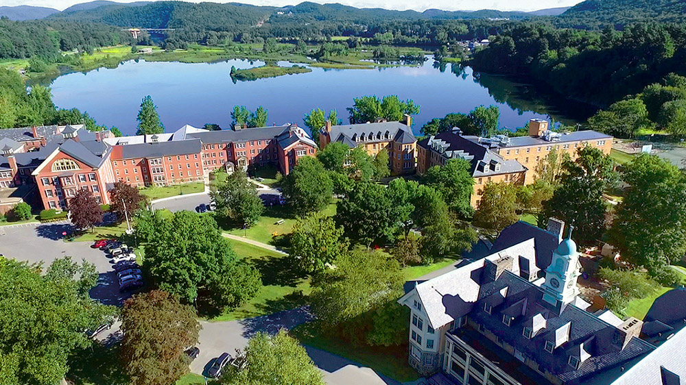 Brattleboro Retreat Signs for MEDITECH Expanse