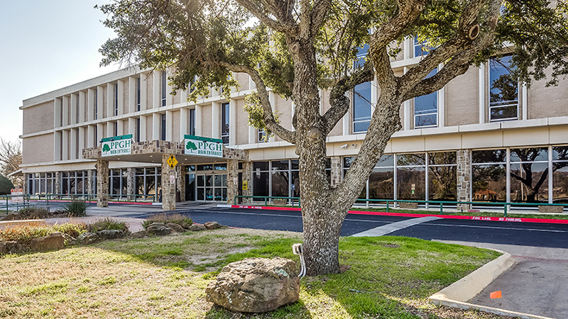 Palo Pinto General Hospital exterior