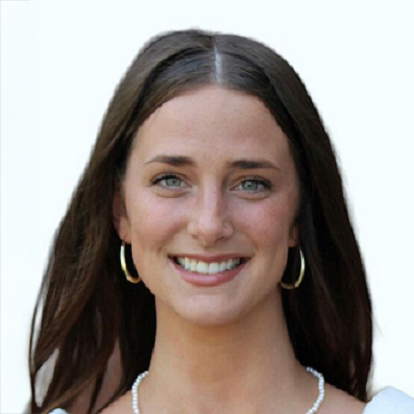 Emma Cushman headshot